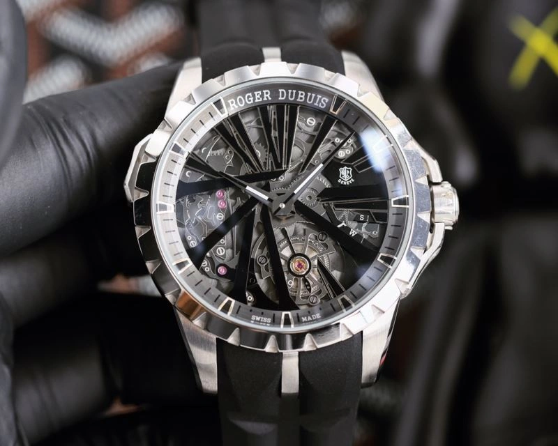 Stylish ROGER DUBUIS Watches 199089