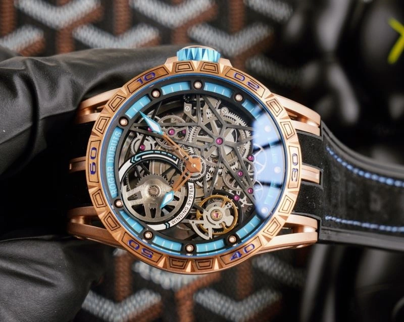 Stylish ROGER DUBUIS Watches 199071