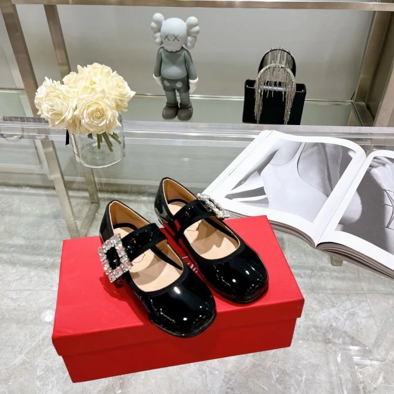 Vibrant ROGER VIVIER SHOES 30121