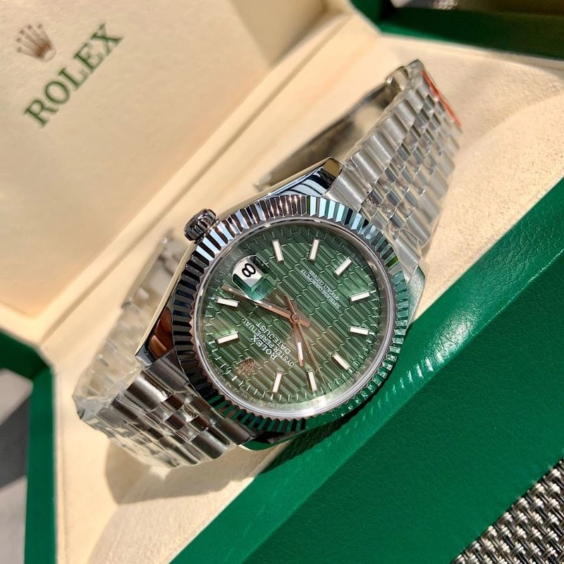 Vibrant ROLEX Watches 201962