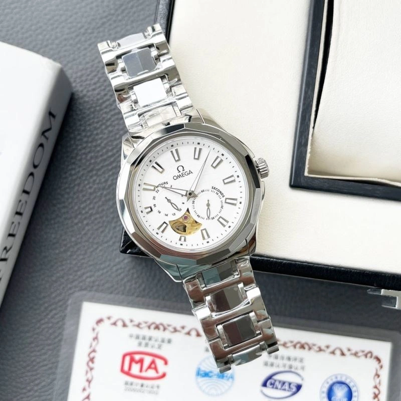 Snug ROLEX Watches 201019