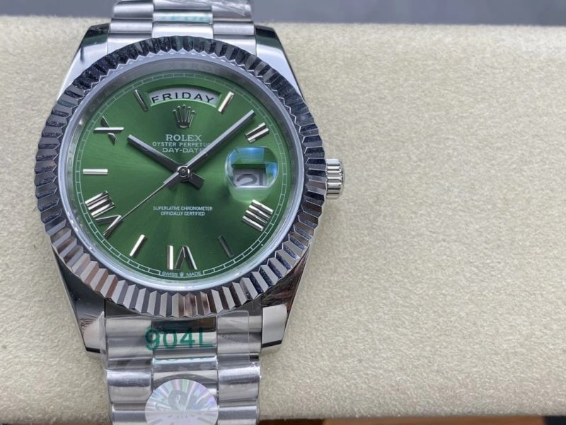 Snug ROLEX Watches 199475