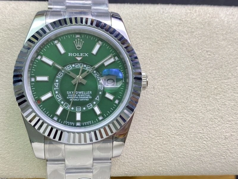 Snug ROLEX Watches 199399