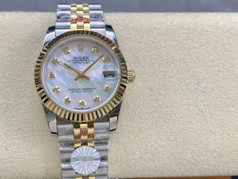 Attractive ROLEX Watches 200510