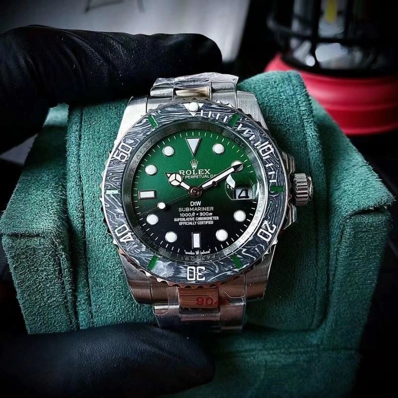 Contemporary ROLEX Watches 200449