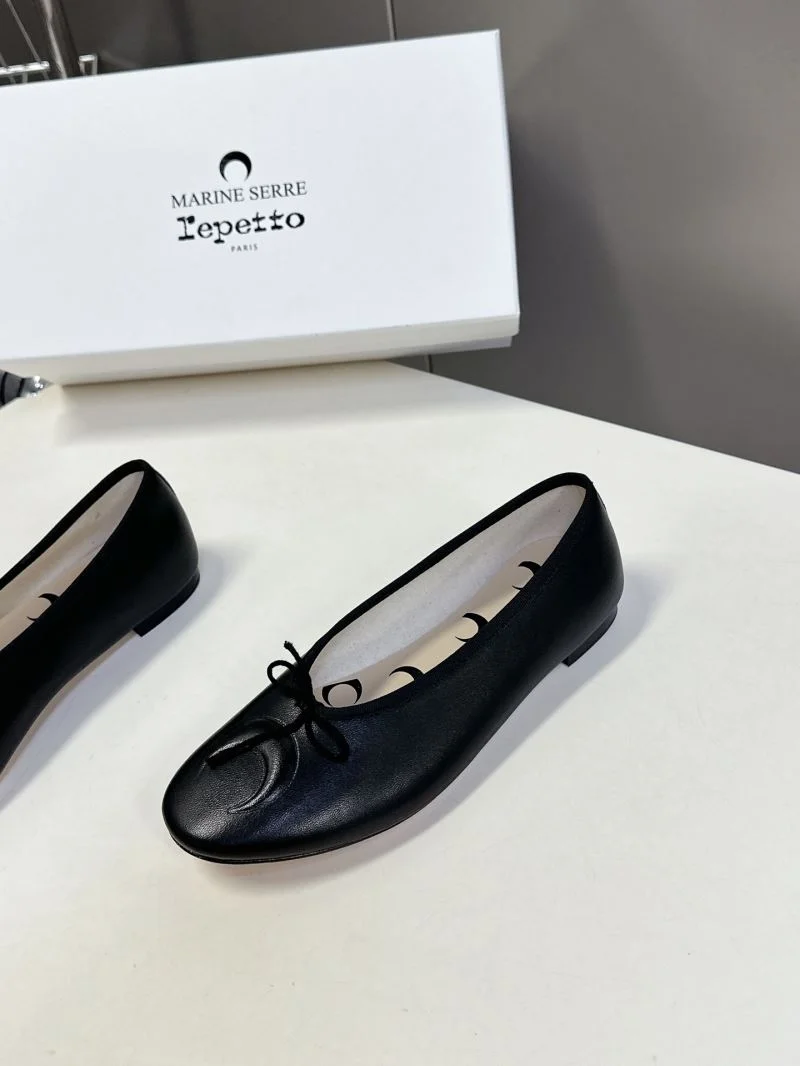 Comfortable Repetto Shoes 9112