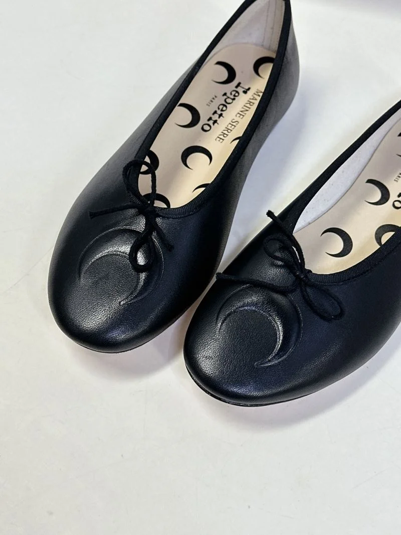 Comfortable Repetto Shoes 9112