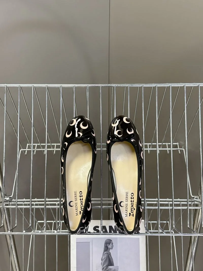 Effortless Repetto Shoes 9090