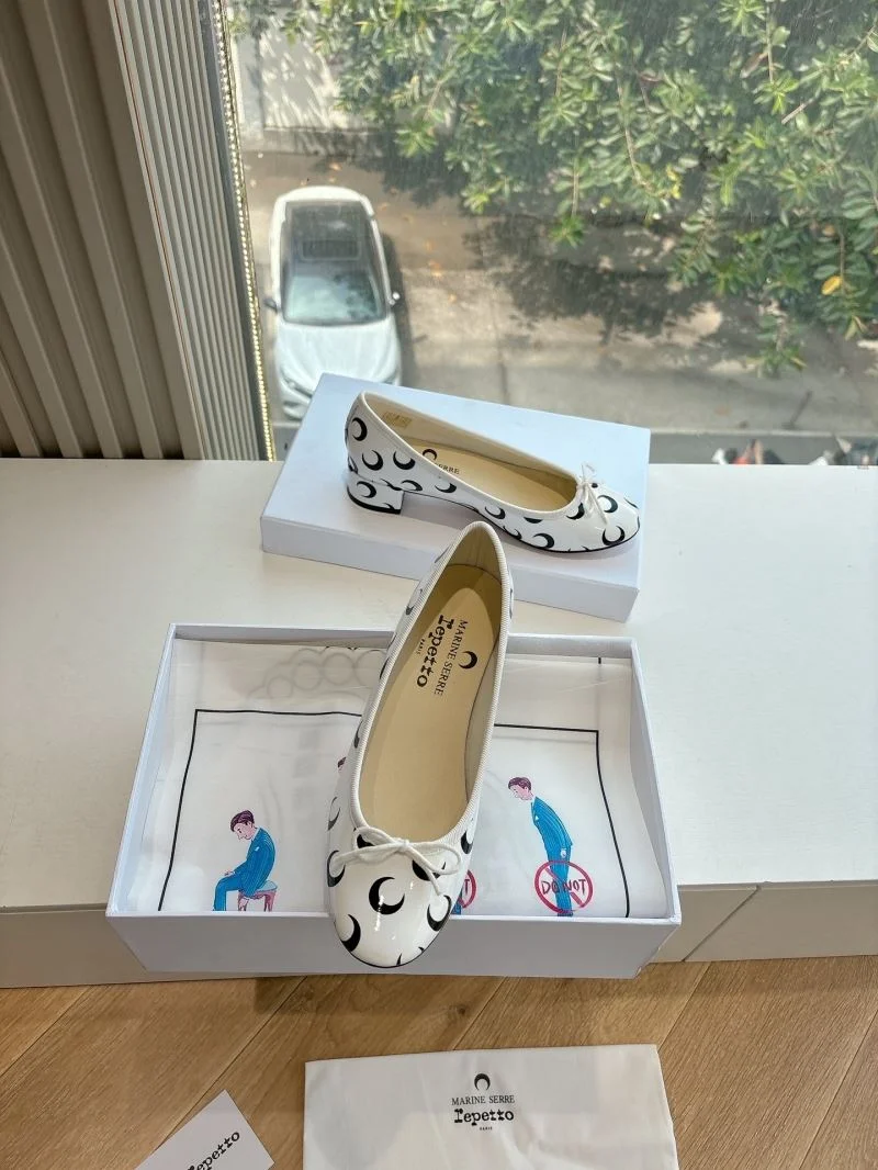 WellDesigned Repetto Shoes 9082