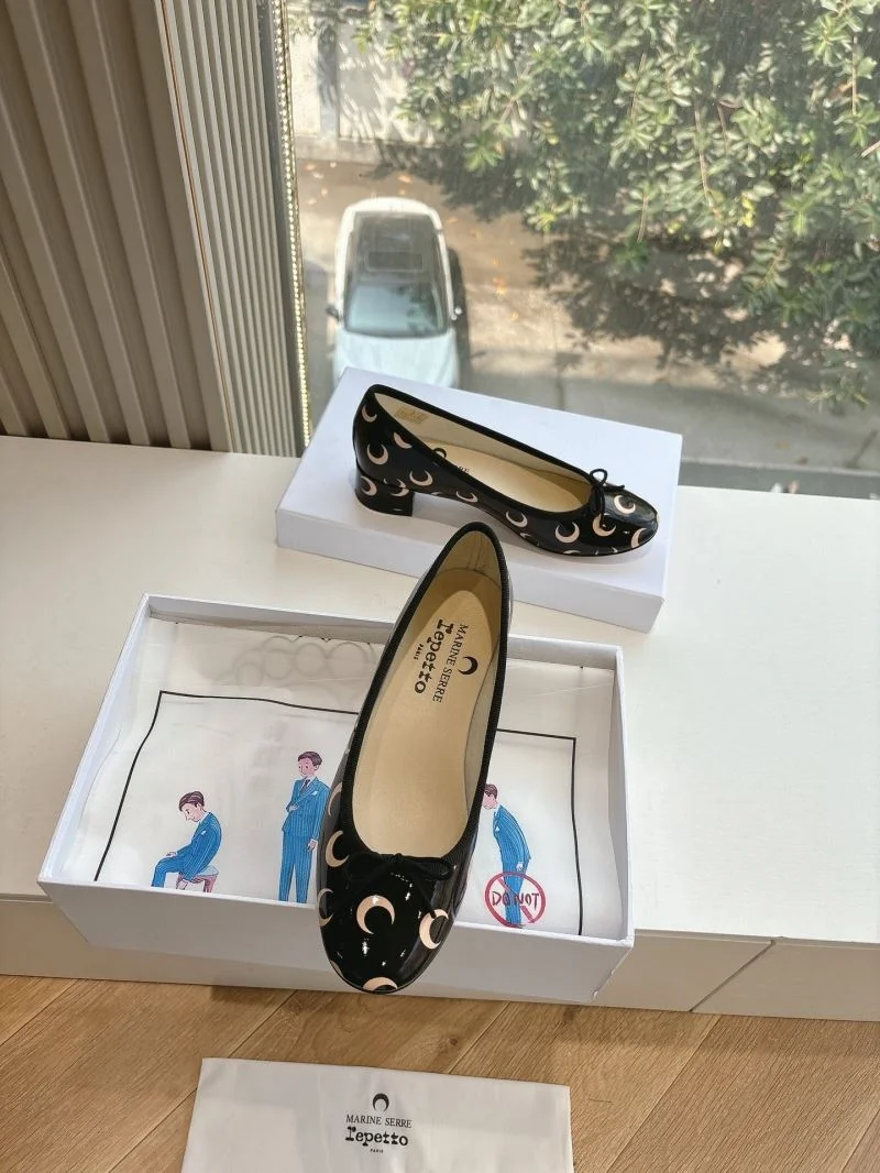 WellDesigned Repetto Shoes 9084