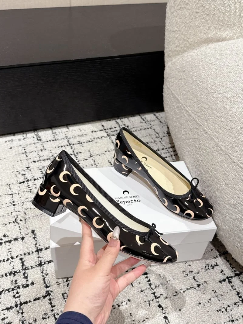 GoAnywhere Repetto Shoes 6050