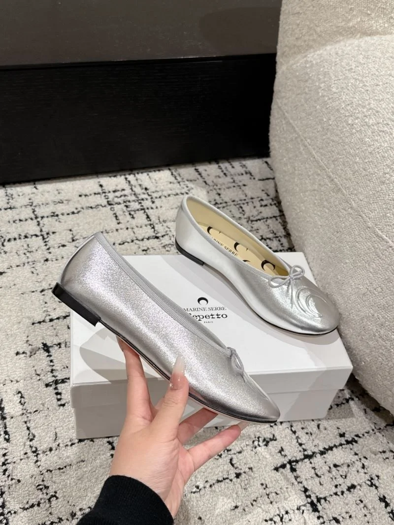 Effortless Repetto Shoes 5864