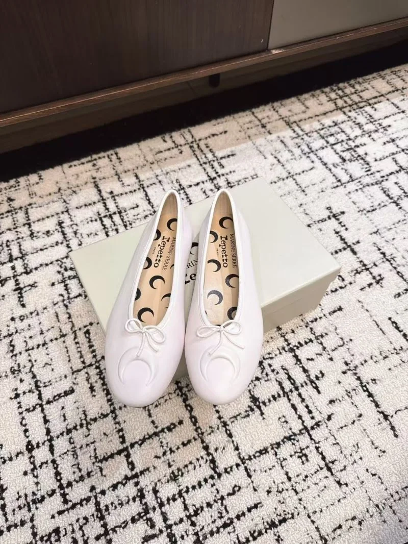 Compact Repetto Shoes 5869