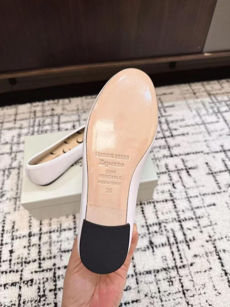 Compact Repetto Shoes 5869
