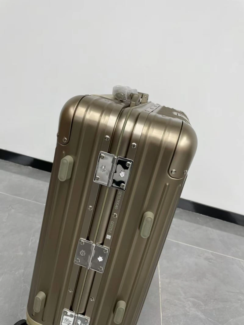 Upgraded Rimowa Suitcase 69439