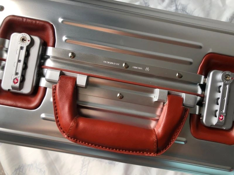 Rimowa Suitcase Durable 69426
