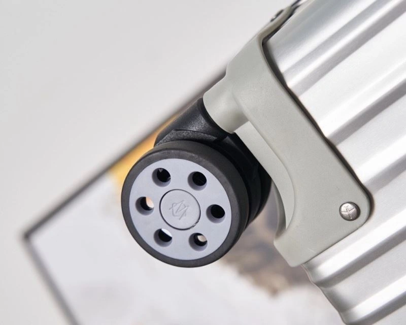 SmoothTexture Rimowa Suitcase 69452
