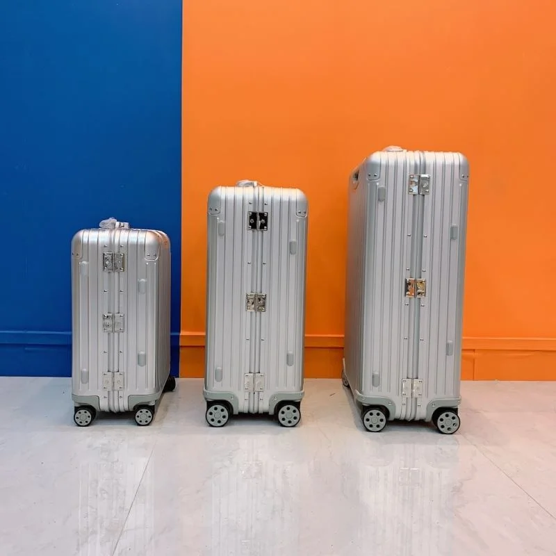 Rimowa Suitcase WellDesigned 37694