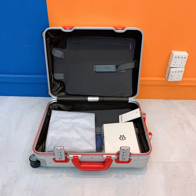 Rimowa Suitcase Bold 69409