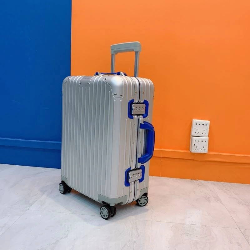TravelReady Rimowa Suitcase 69503
