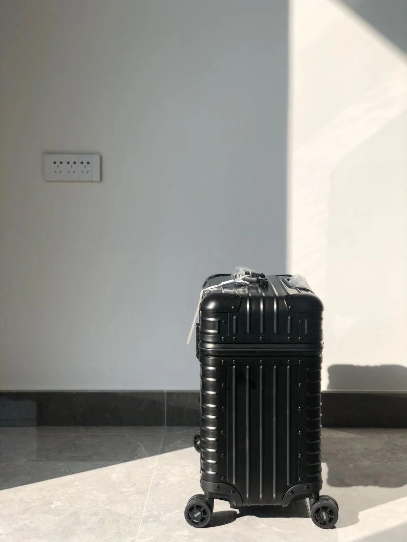 Rimowa Suitcase UrbanChic 69406