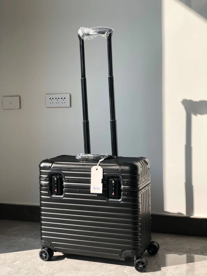 Rimowa Suitcase UrbanChic 69406