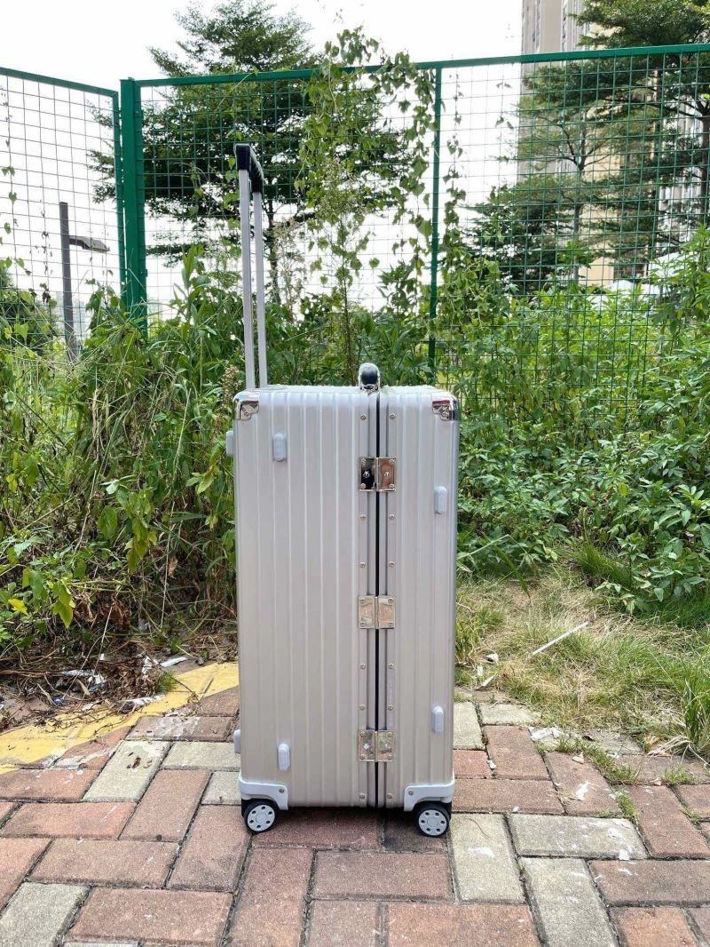 Rimowa Suitcase Upgraded 69372