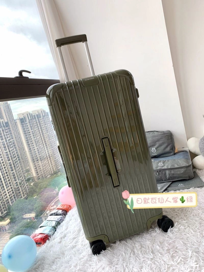 SportInspired Rimowa Suitcase 69373