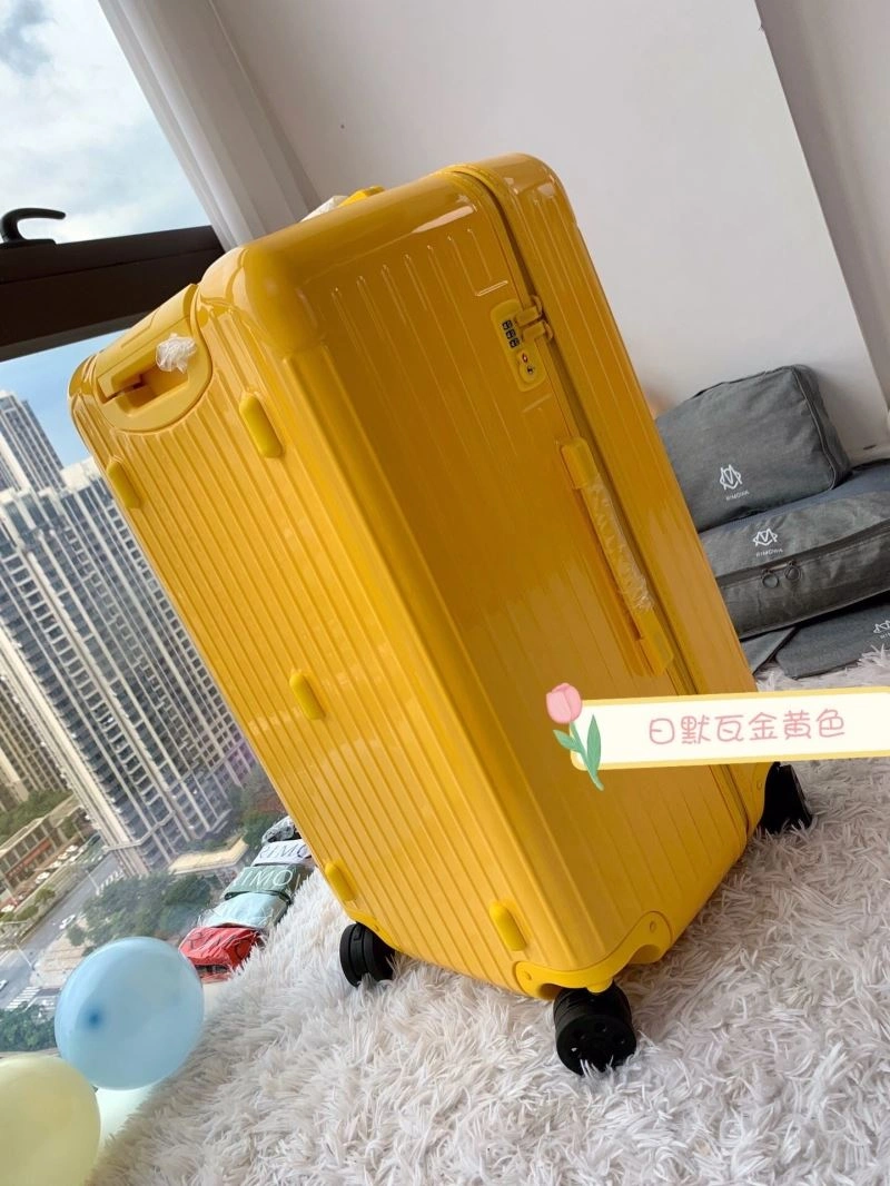 Bold Rimowa Suitcase 69384