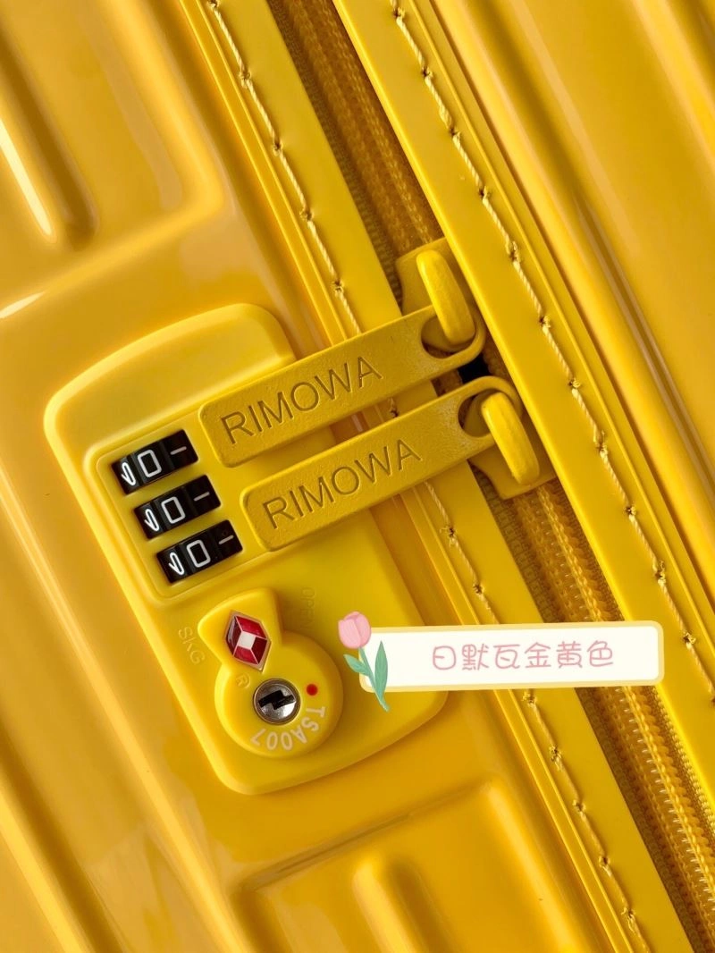 Bold Rimowa Suitcase 69384