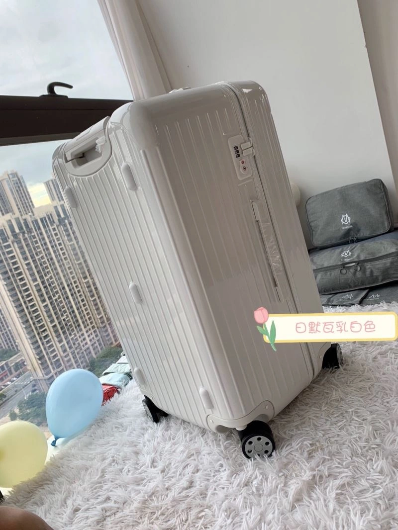 Rimowa Suitcase Thermal 69380