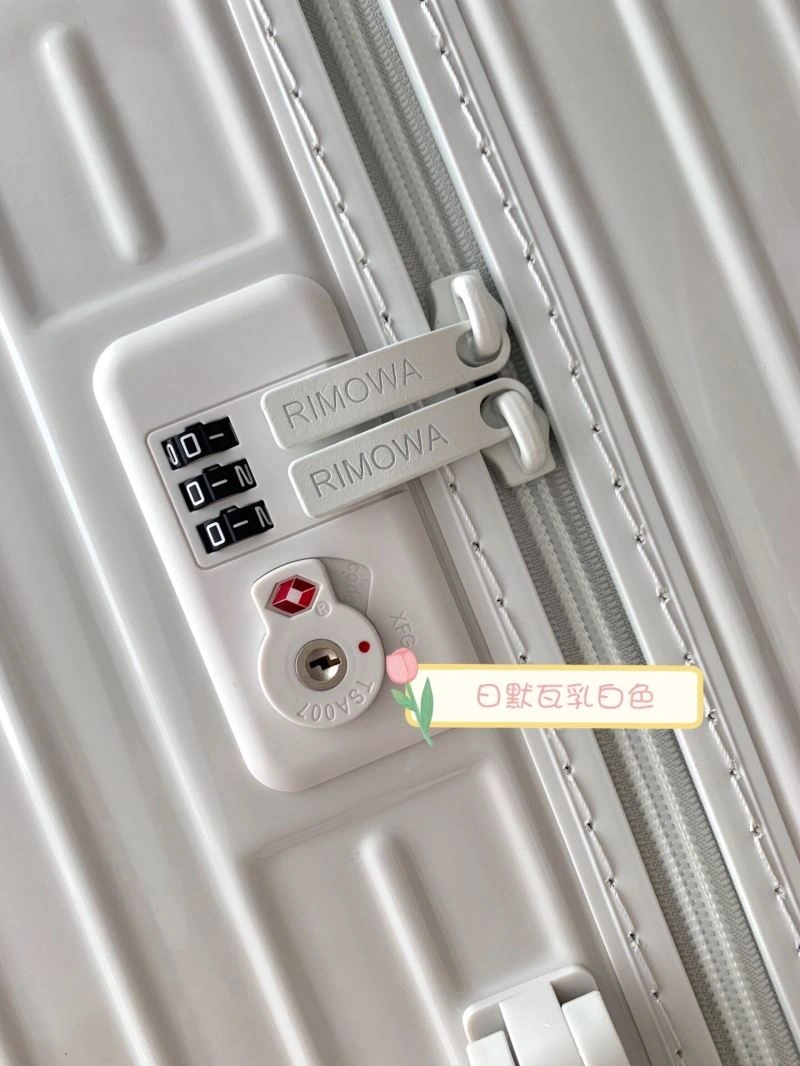 Rimowa Suitcase Thermal 69380