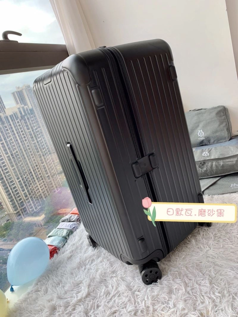 Rimowa Suitcase TechFriendly 69371