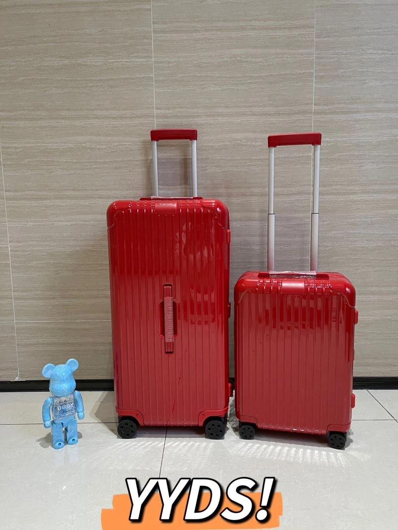 Elegant Rimowa Suitcase 69404