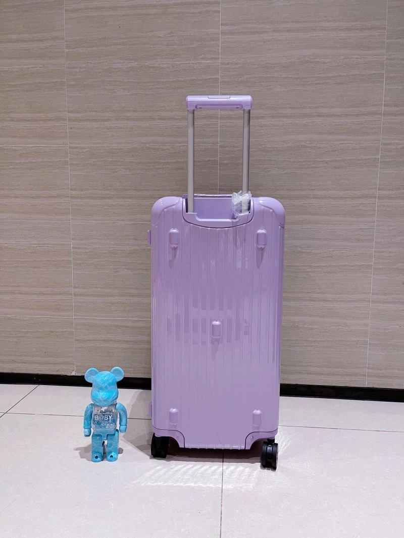 AllSeason Rimowa Suitcase 69363