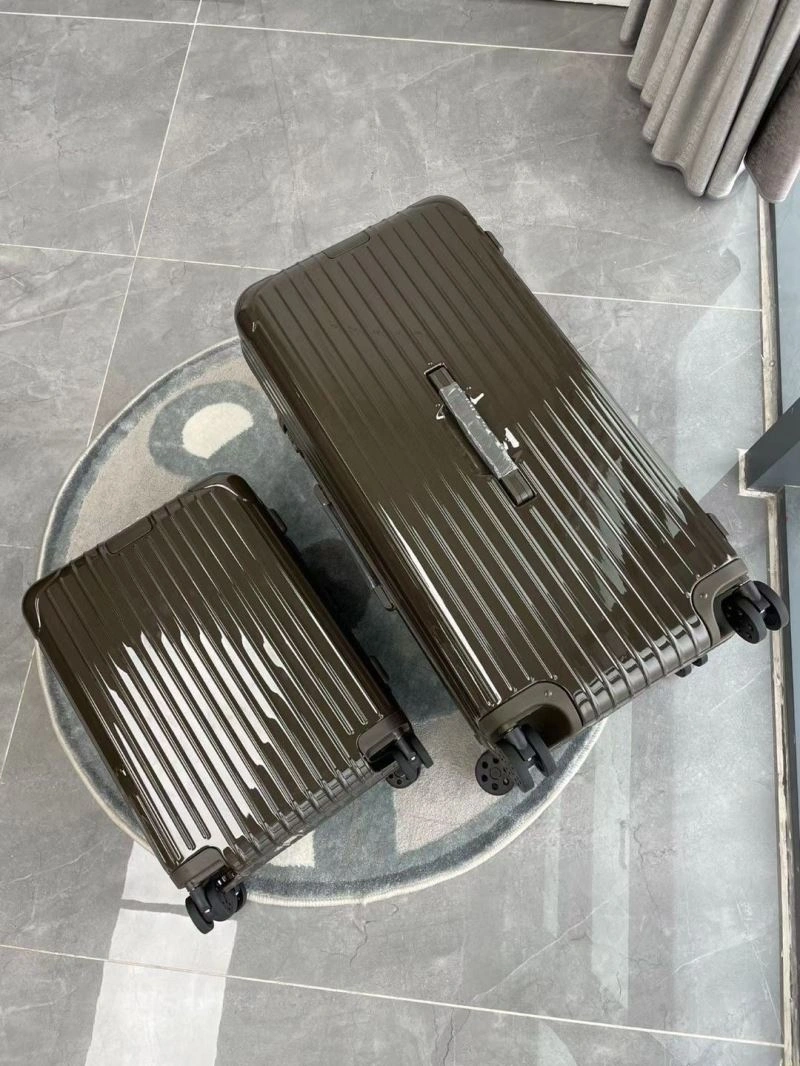 SportInspired Rimowa Suitcase 69398