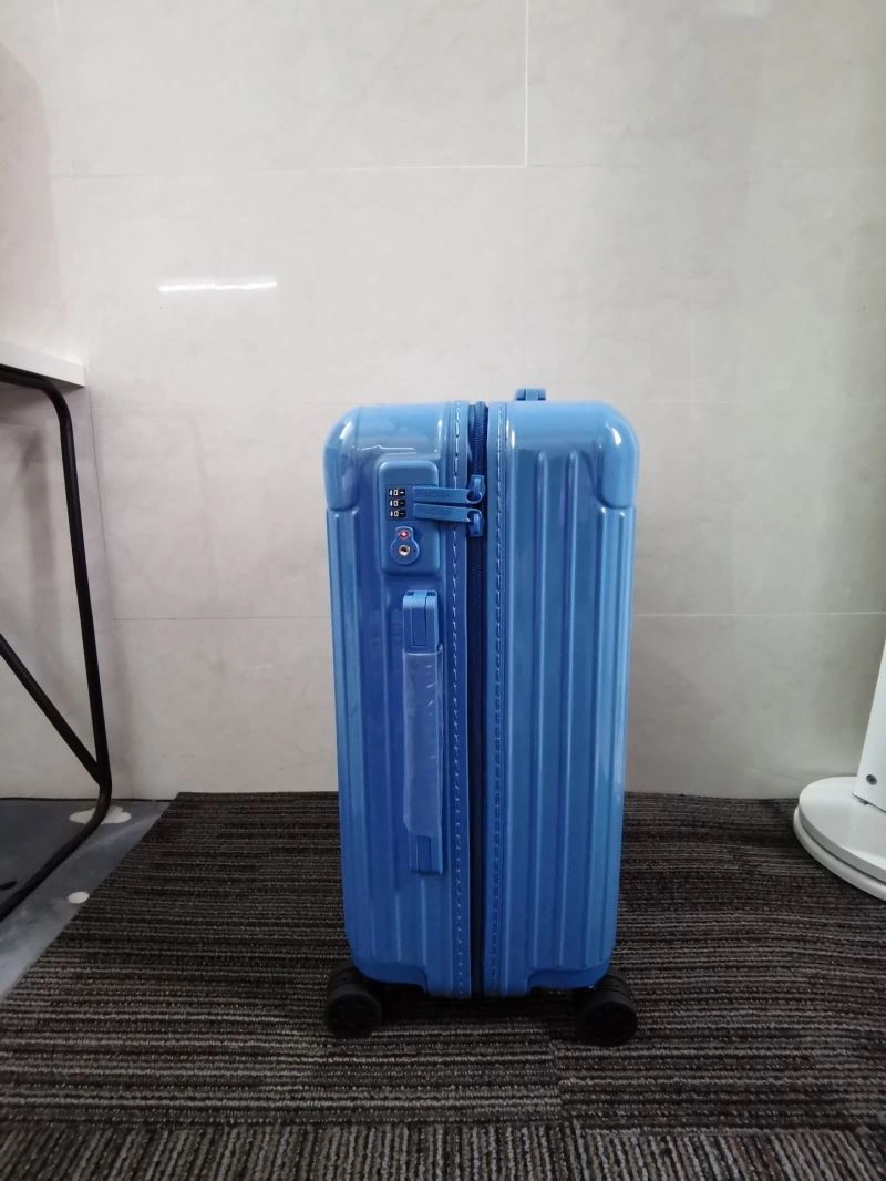 Rimowa Suitcase Supportive 69356