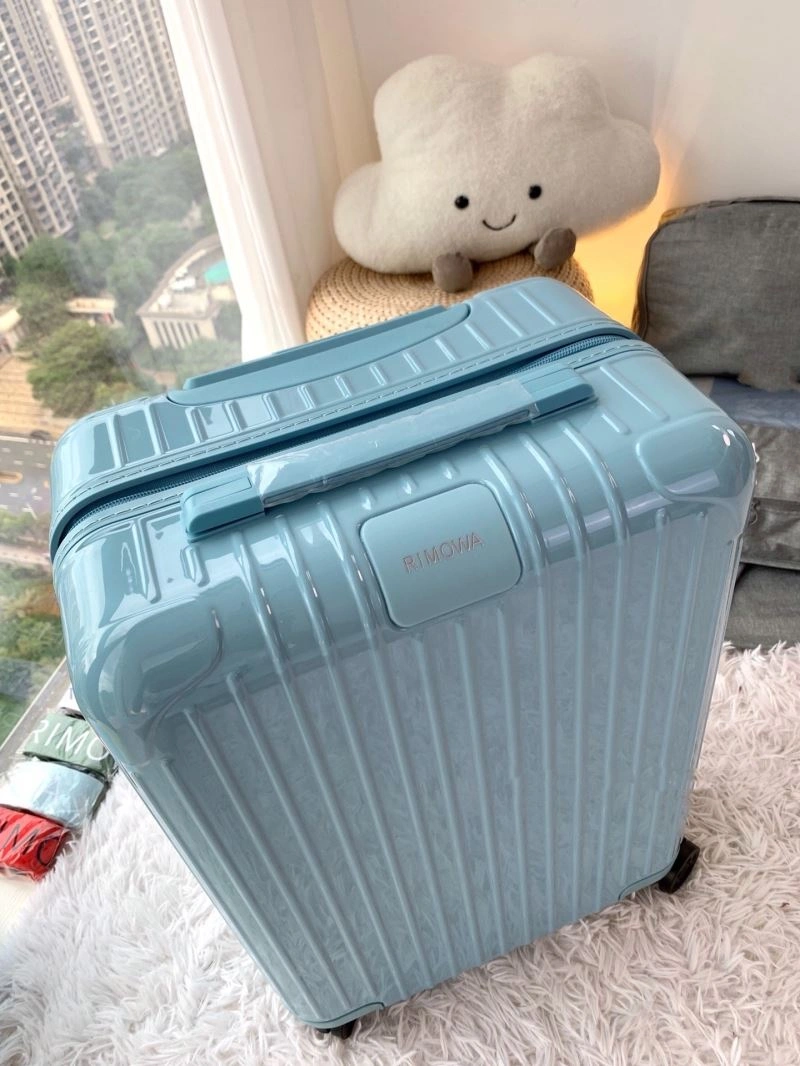 Rimowa Suitcase Flexible 69388
