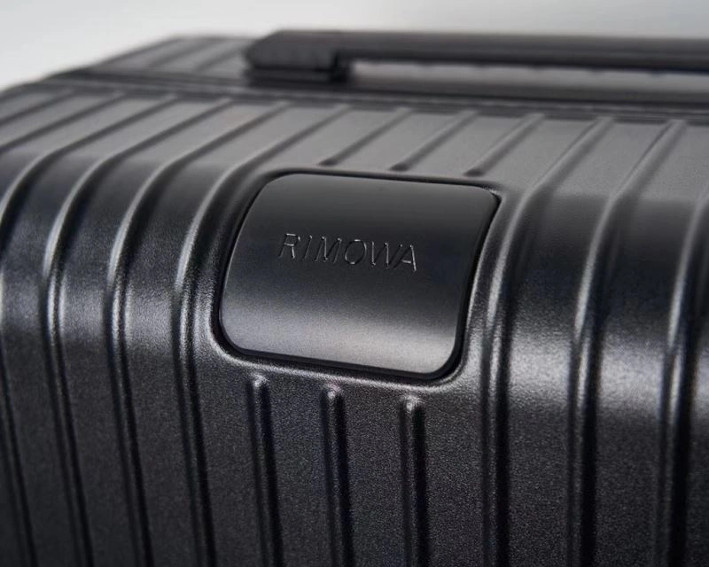 WeatherProof Rimowa Suitcase 69339