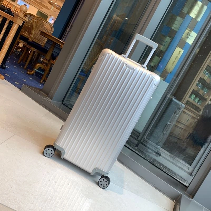BestValue Rimowa Suitcase 69343