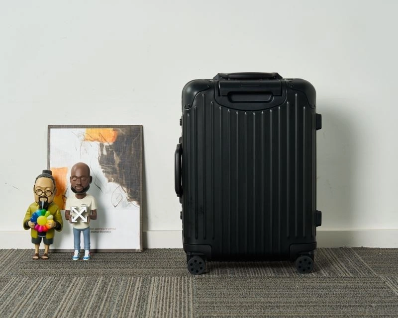 Rimowa Suitcase EyeCatching 69331