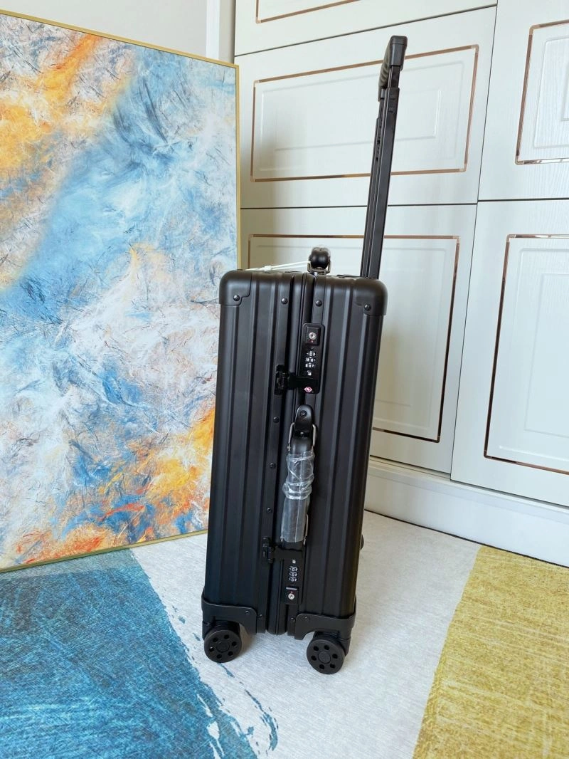 Rimowa Suitcase TimelessDesign 69329