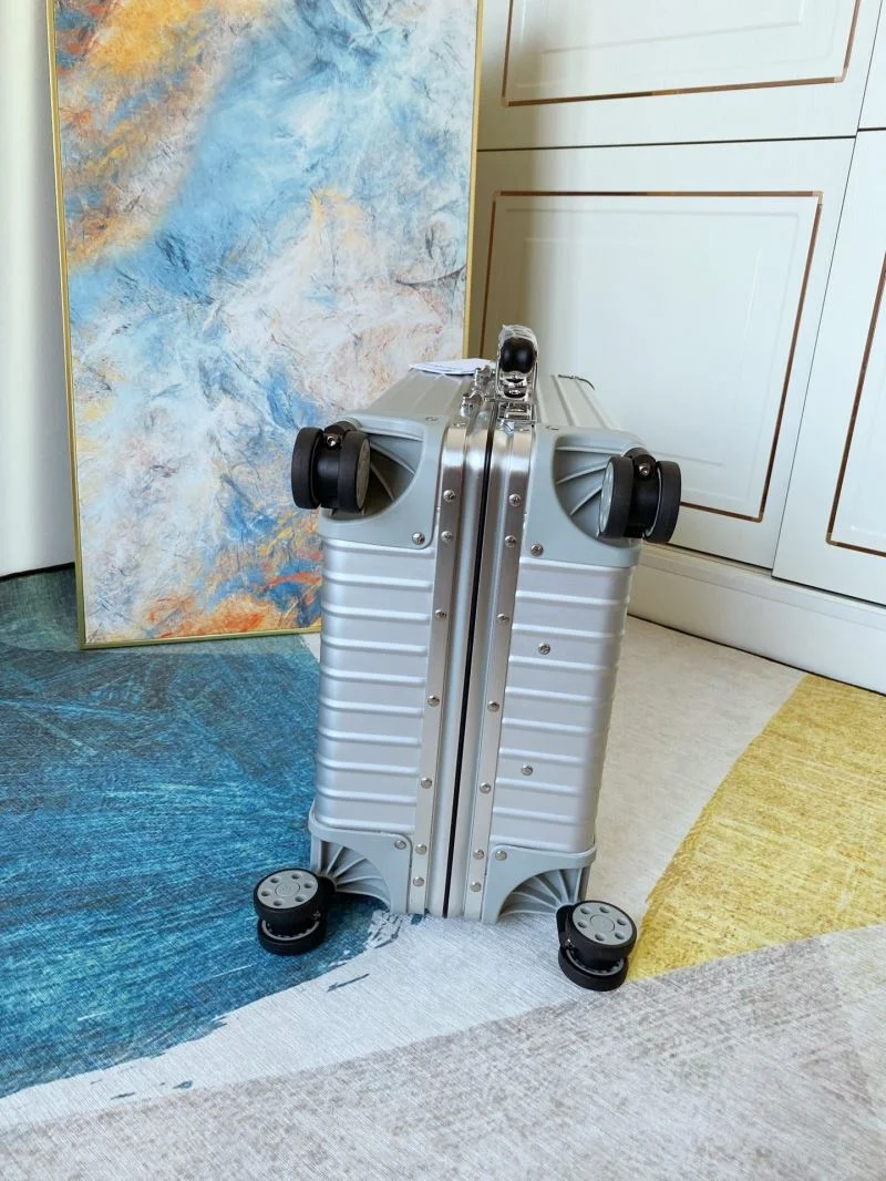 WaterResistant Rimowa Suitcase 37691