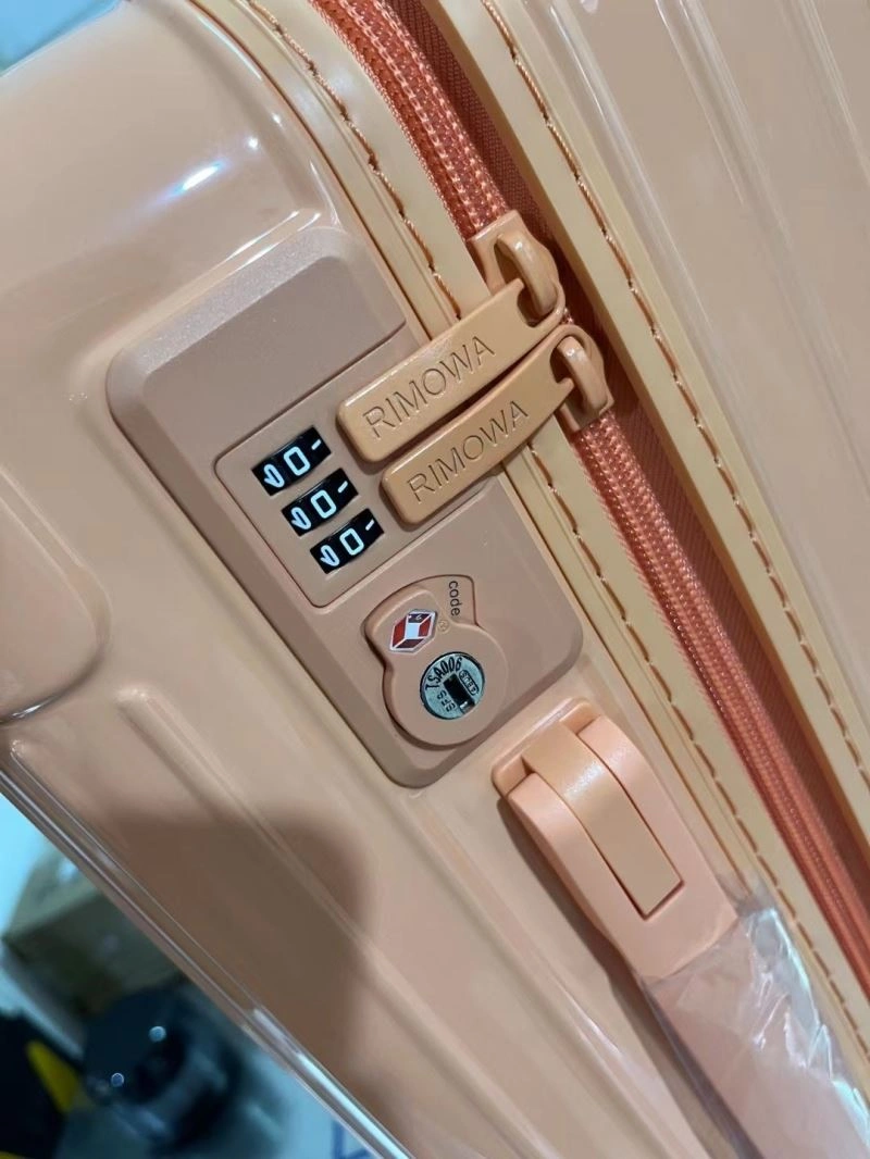 Rimowa Suitcase Sustainable 69283