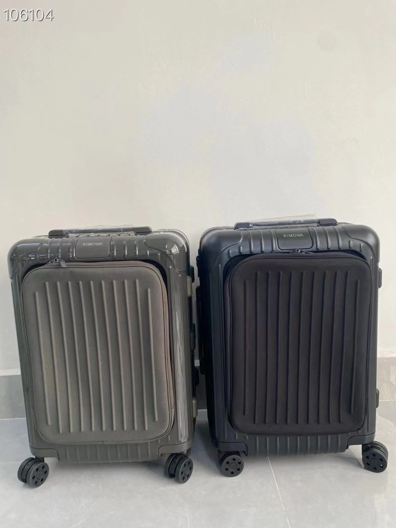 SmoothTexture Rimowa Suitcase 69271