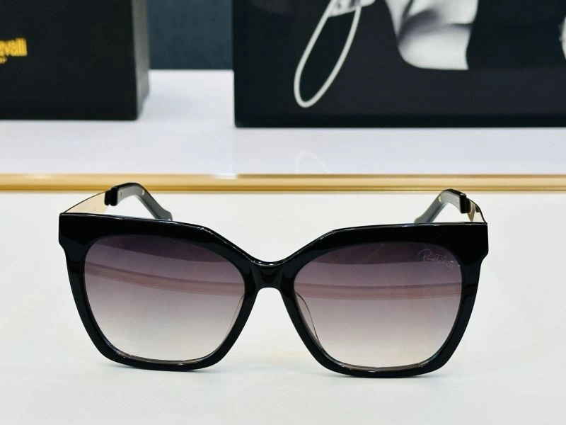 UrbanStyle Roberto Cavalli Sunglasses 282261