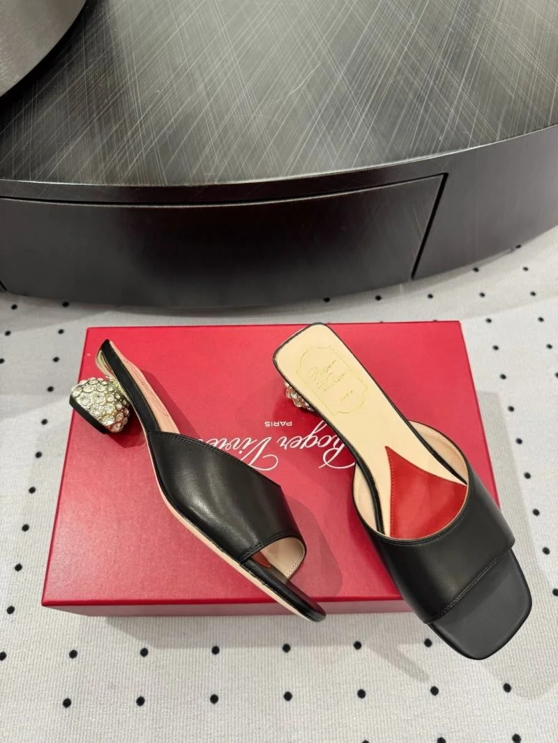 Roger Vivier Sandals Chic 11448