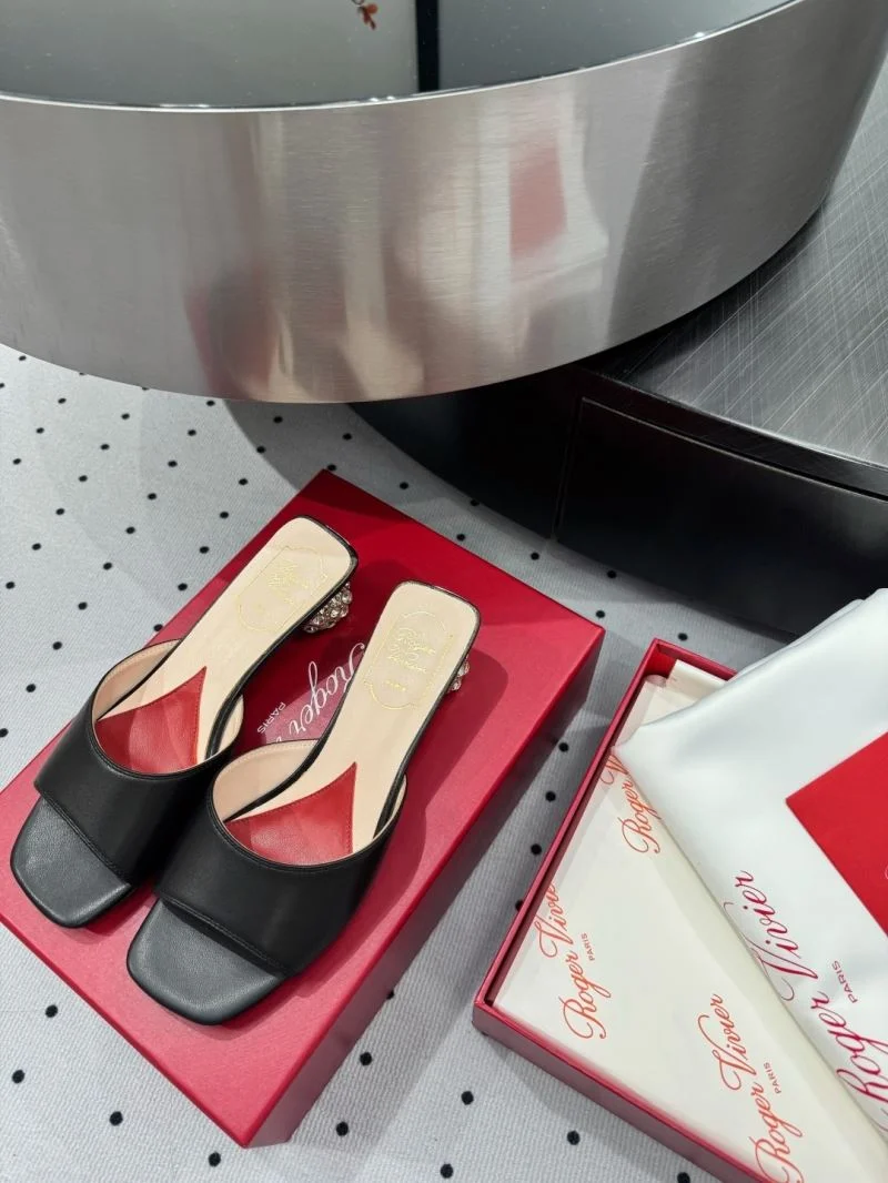 Roger Vivier Sandals Chic 11448