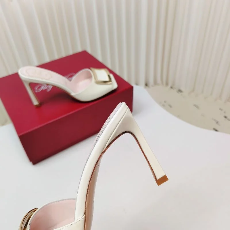 Roger Vivier Sandals Soft 11509