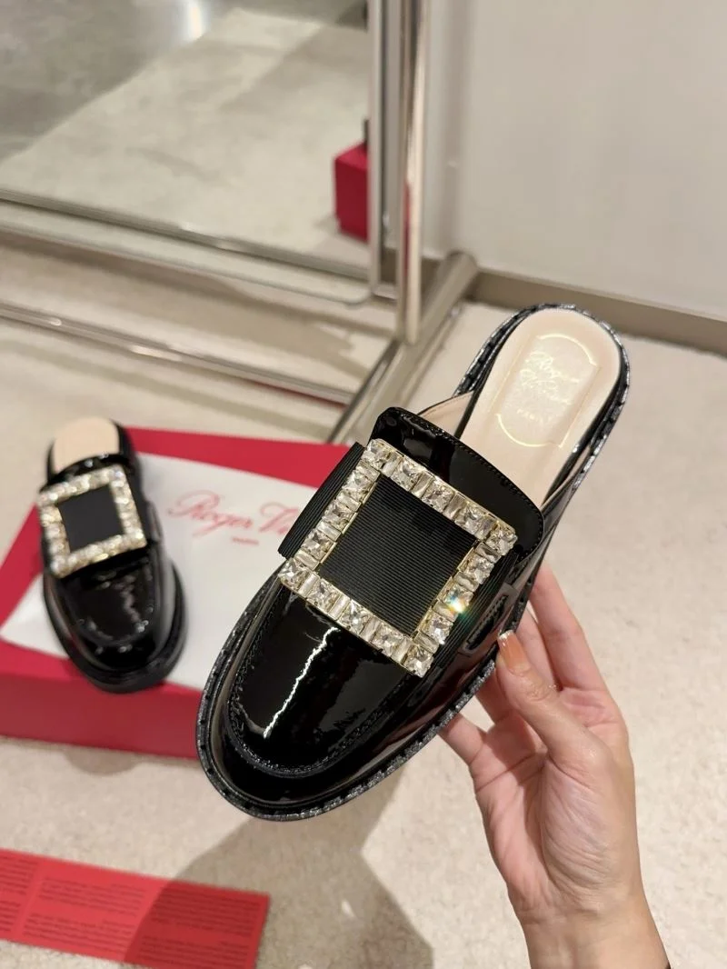 Roger Vivier Sandals Sophisticated 11438